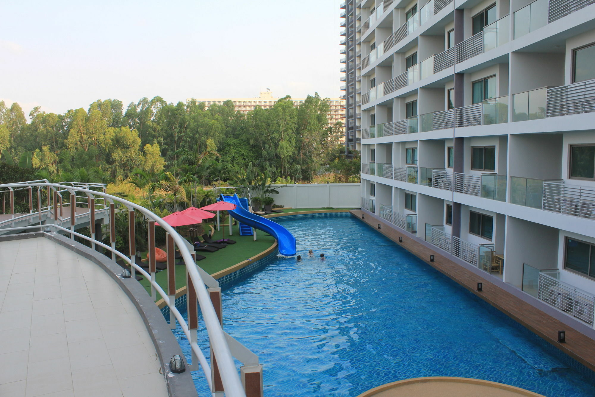 Laguna Beach Resort Praia de Jomtien Exterior foto